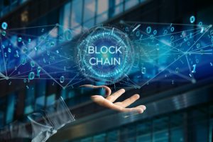 La blockchain, come ogni nuova tecnologia, è portatrice di vantaggi ma anche svantaggi. Una cosa è sicura, tuttavia: l'adozione diffusa della tecnologia che rende immutabile e trasparenti le transazioni avverrà anche nel mondo dell'asset management.