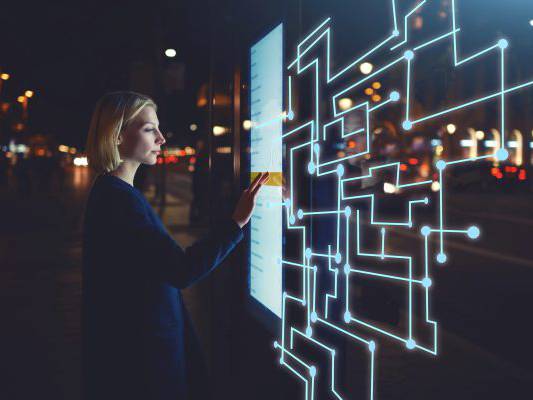 smart cities tech connettività innovazione digitale intelligenza artificiale